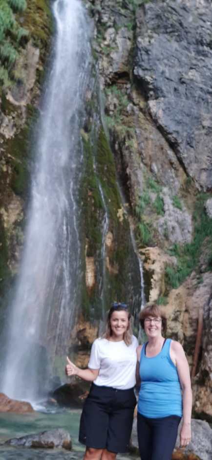 def56b21-d284-4e9e-99e7-2a3df0c0ca99